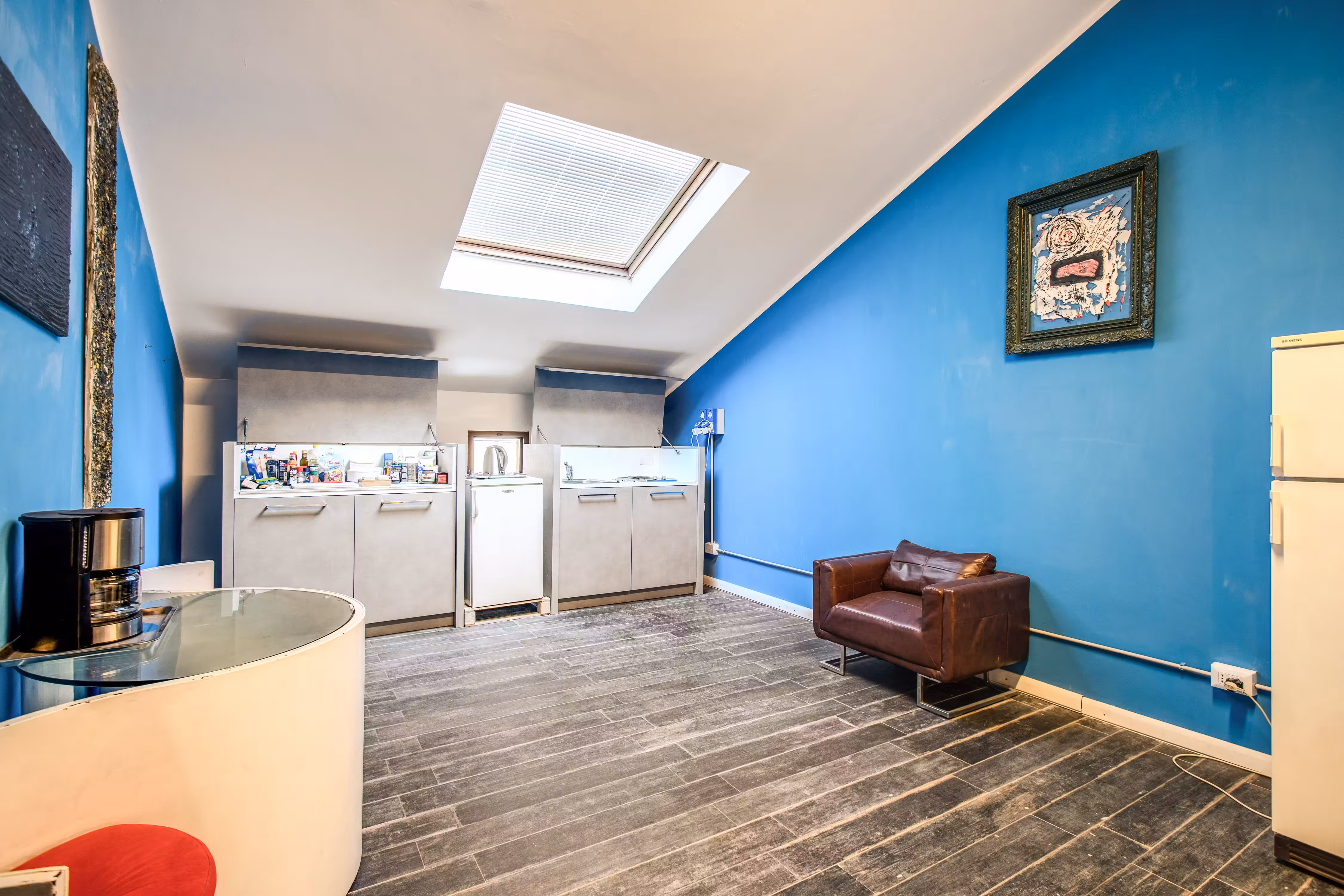 image url