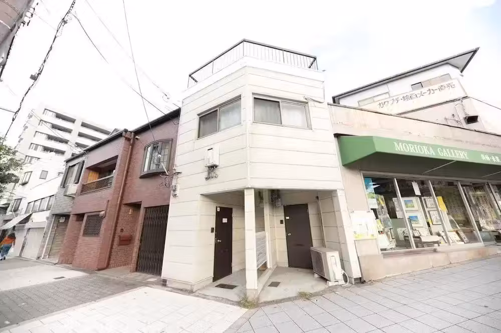image url