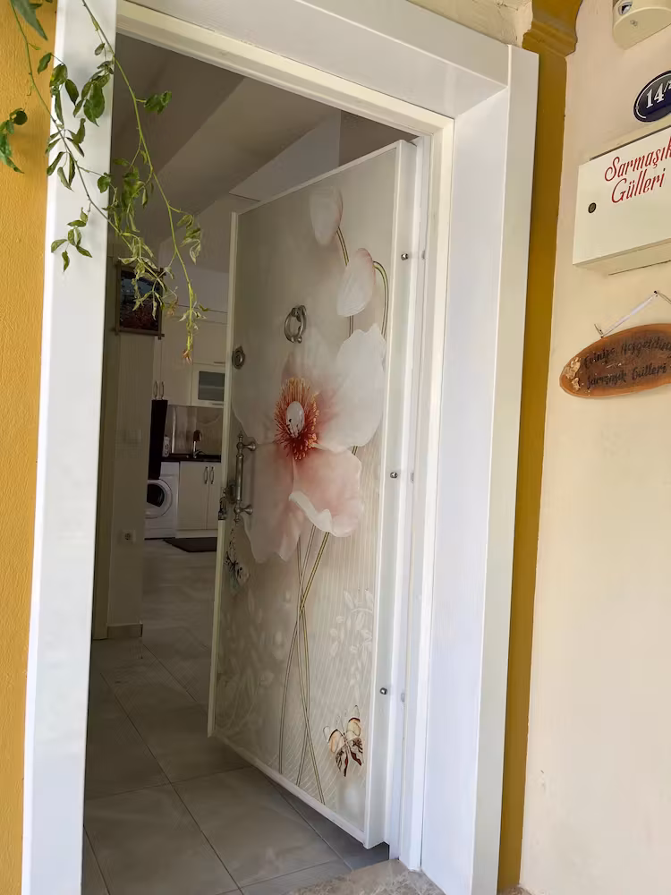 image url