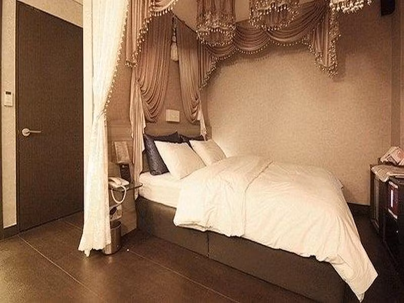 image url