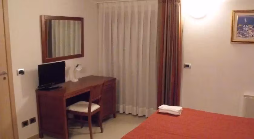 image url