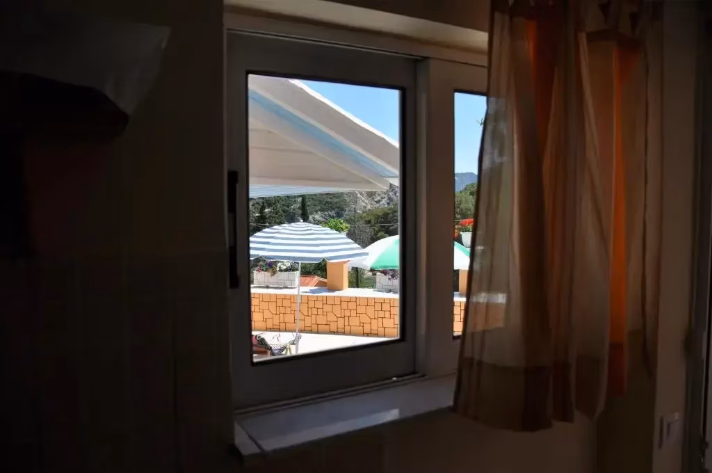 image url