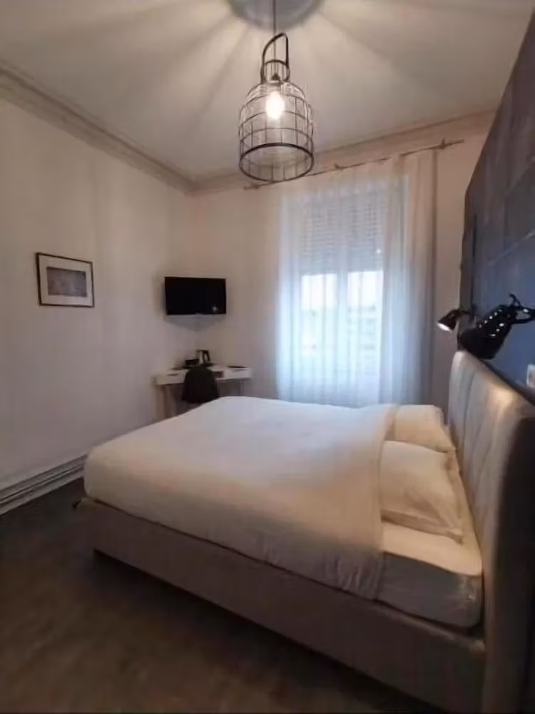 image url