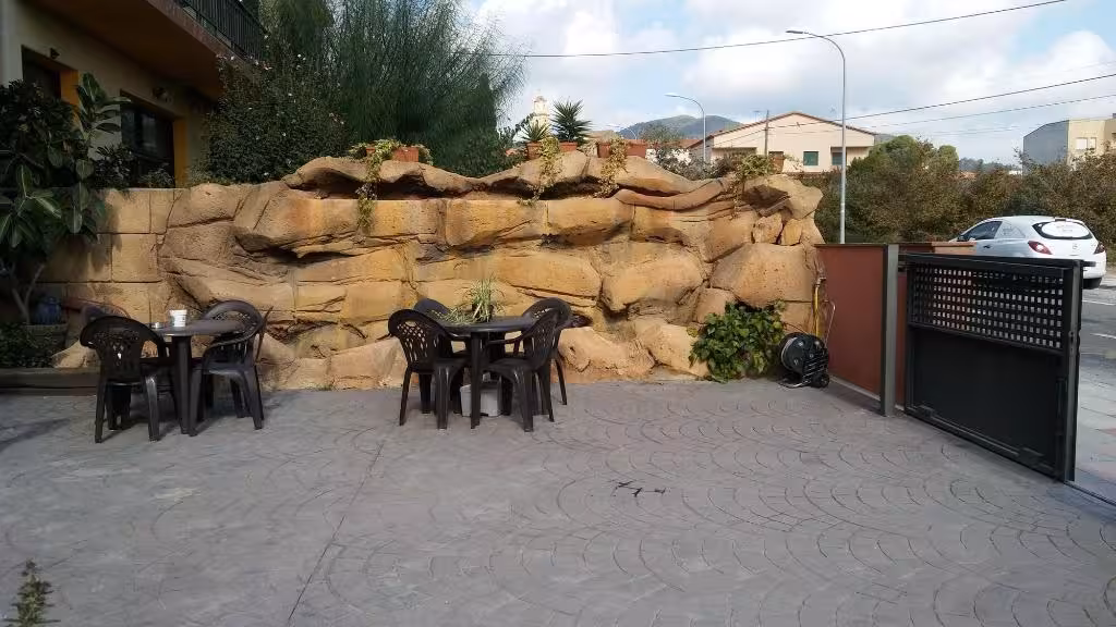 image url