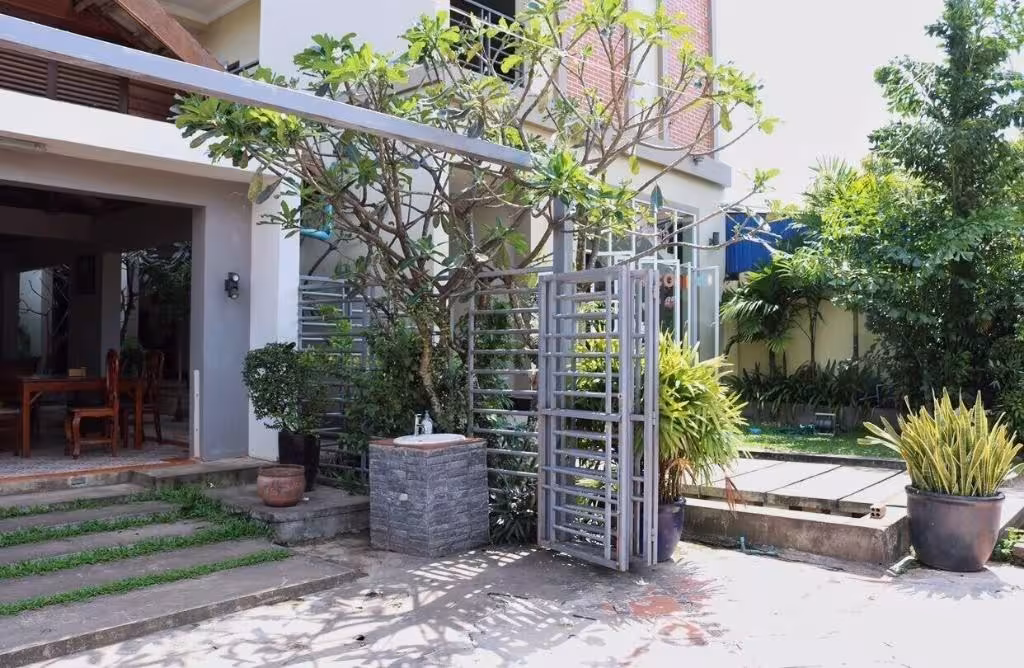 image url