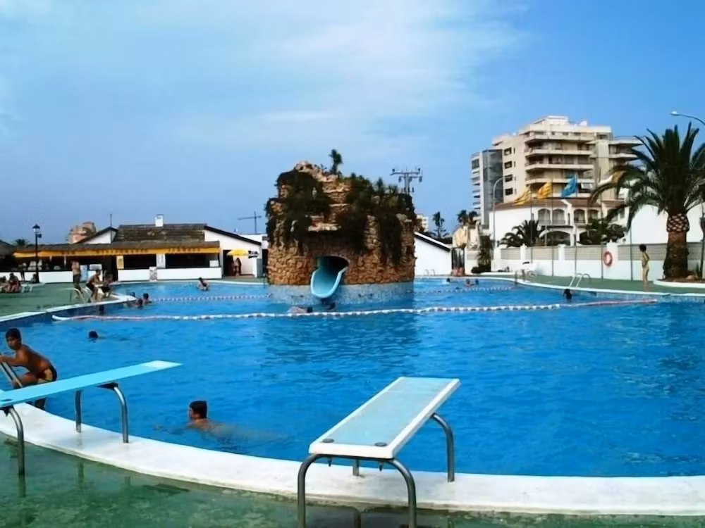 image url