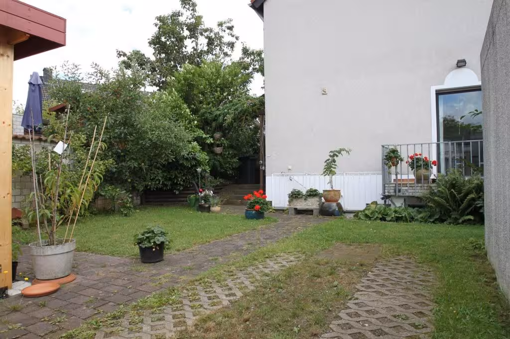 image url