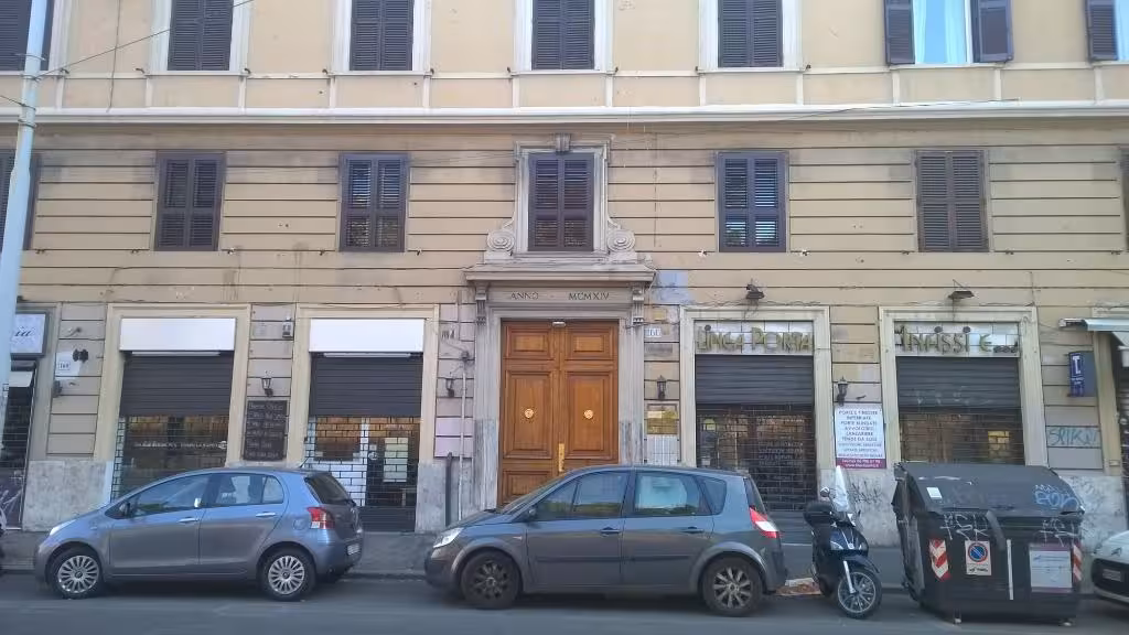 image url