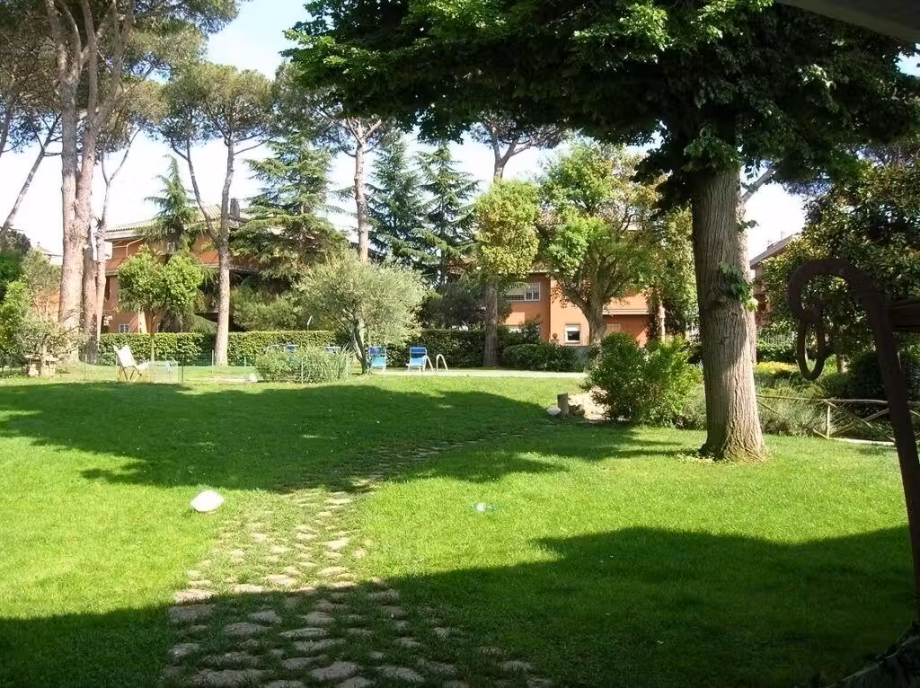 image url