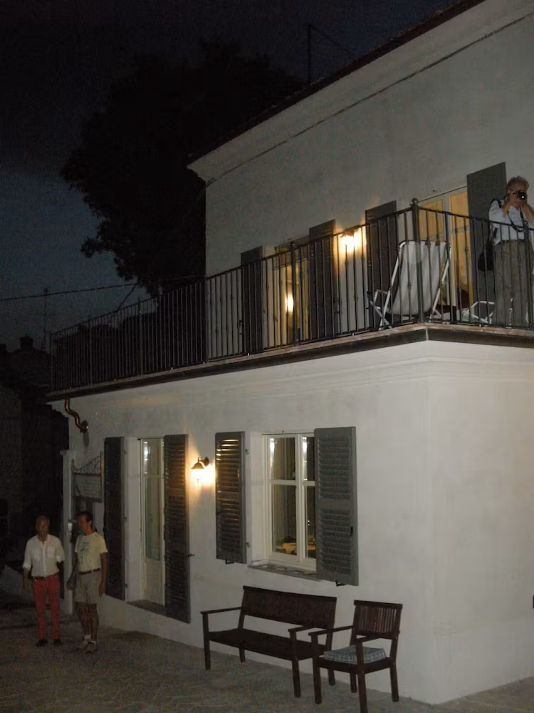 image url