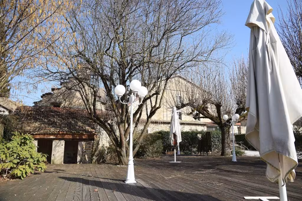 image url